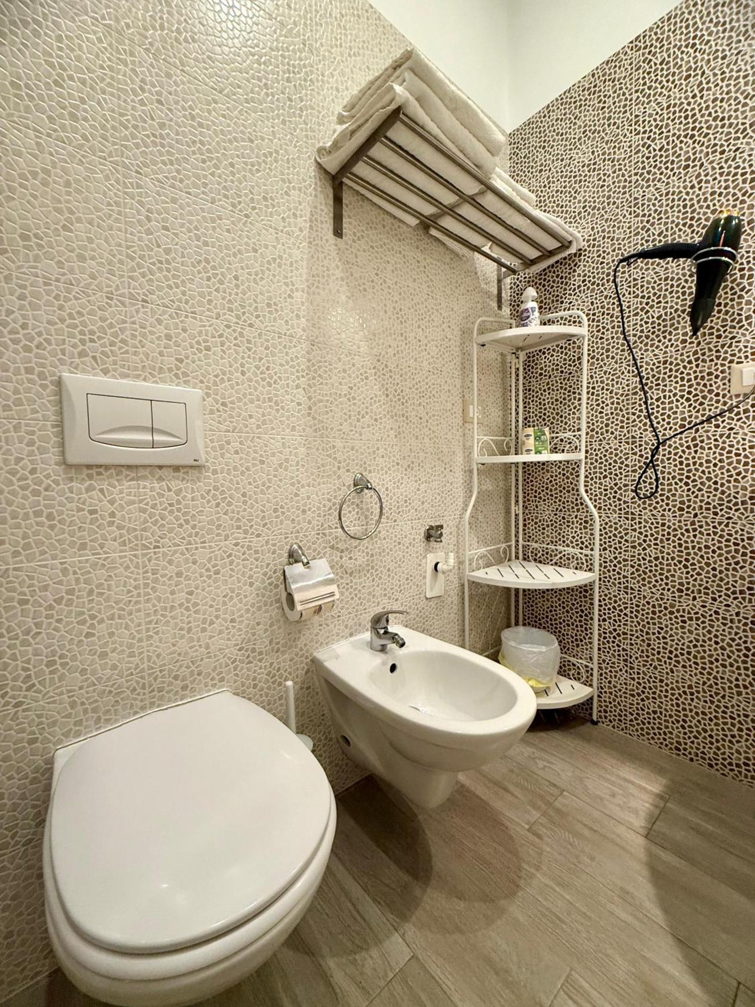 Cielo Stellato Apartments Полиняно а Маре Екстериор снимка