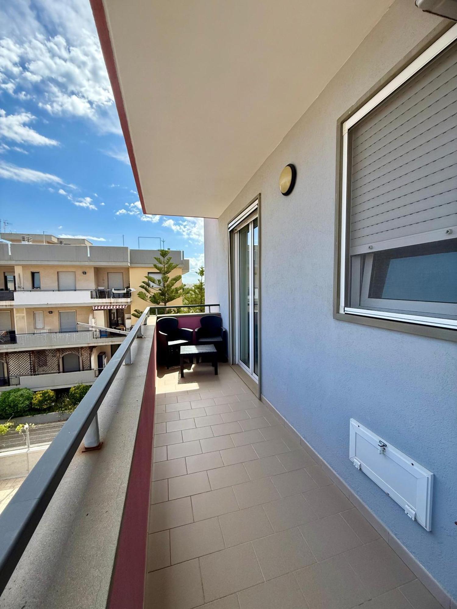 Cielo Stellato Apartments Полиняно а Маре Екстериор снимка