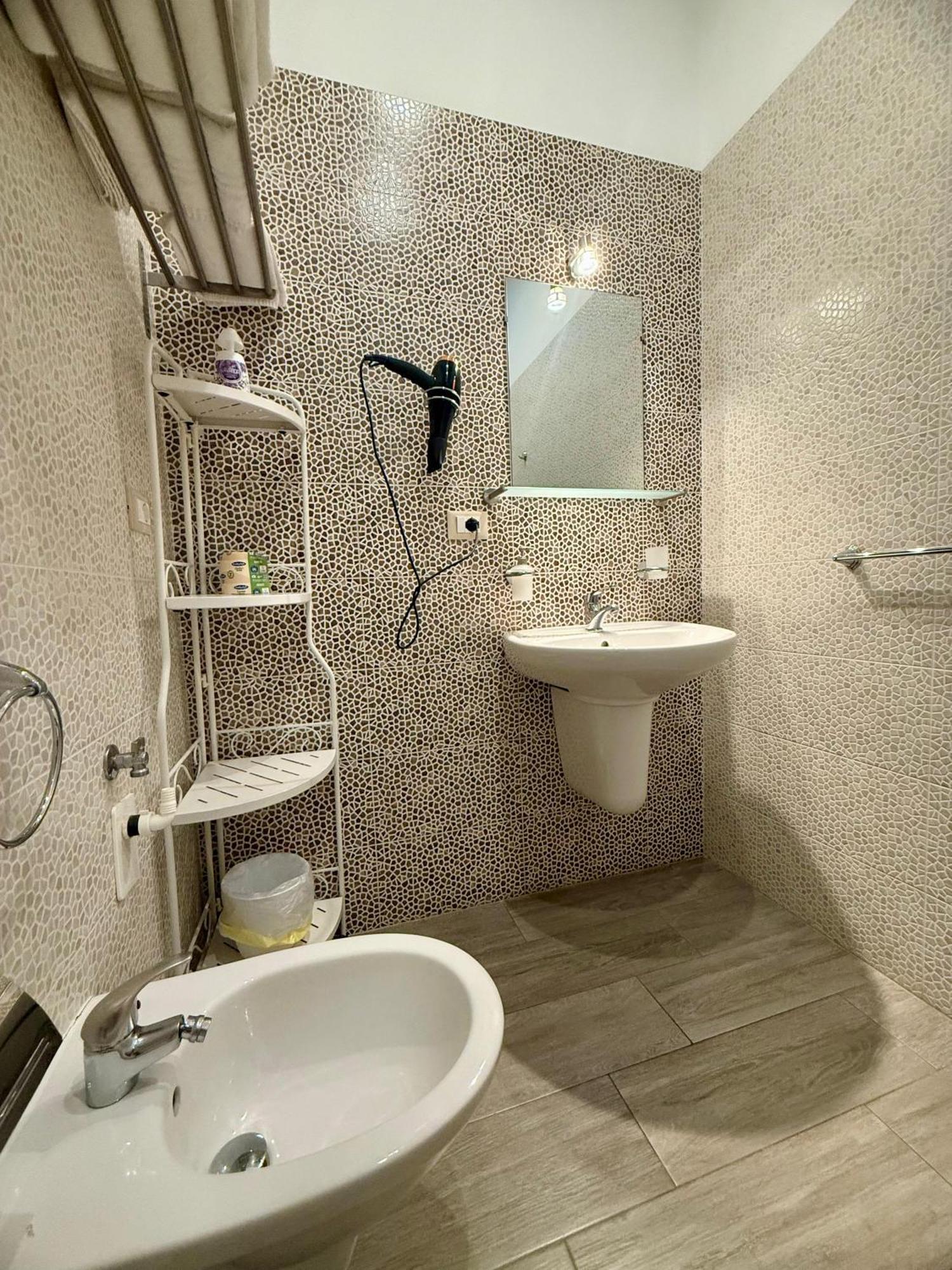 Cielo Stellato Apartments Полиняно а Маре Екстериор снимка