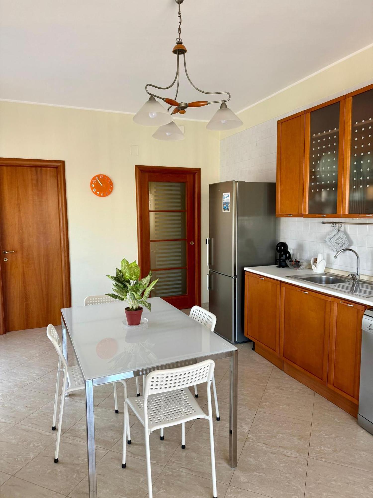 Cielo Stellato Apartments Полиняно а Маре Екстериор снимка
